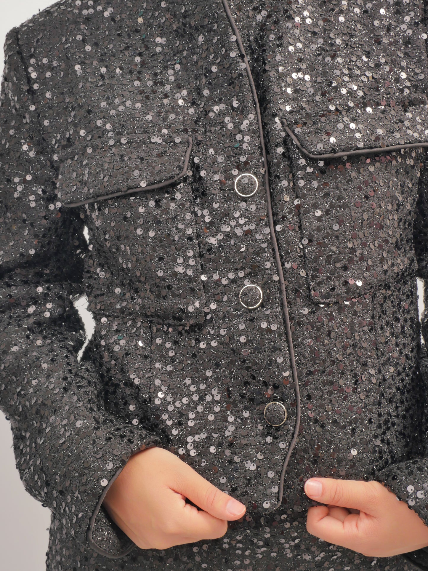 Paillette Cropped Jacket – Nuit Frisson – MJ264077