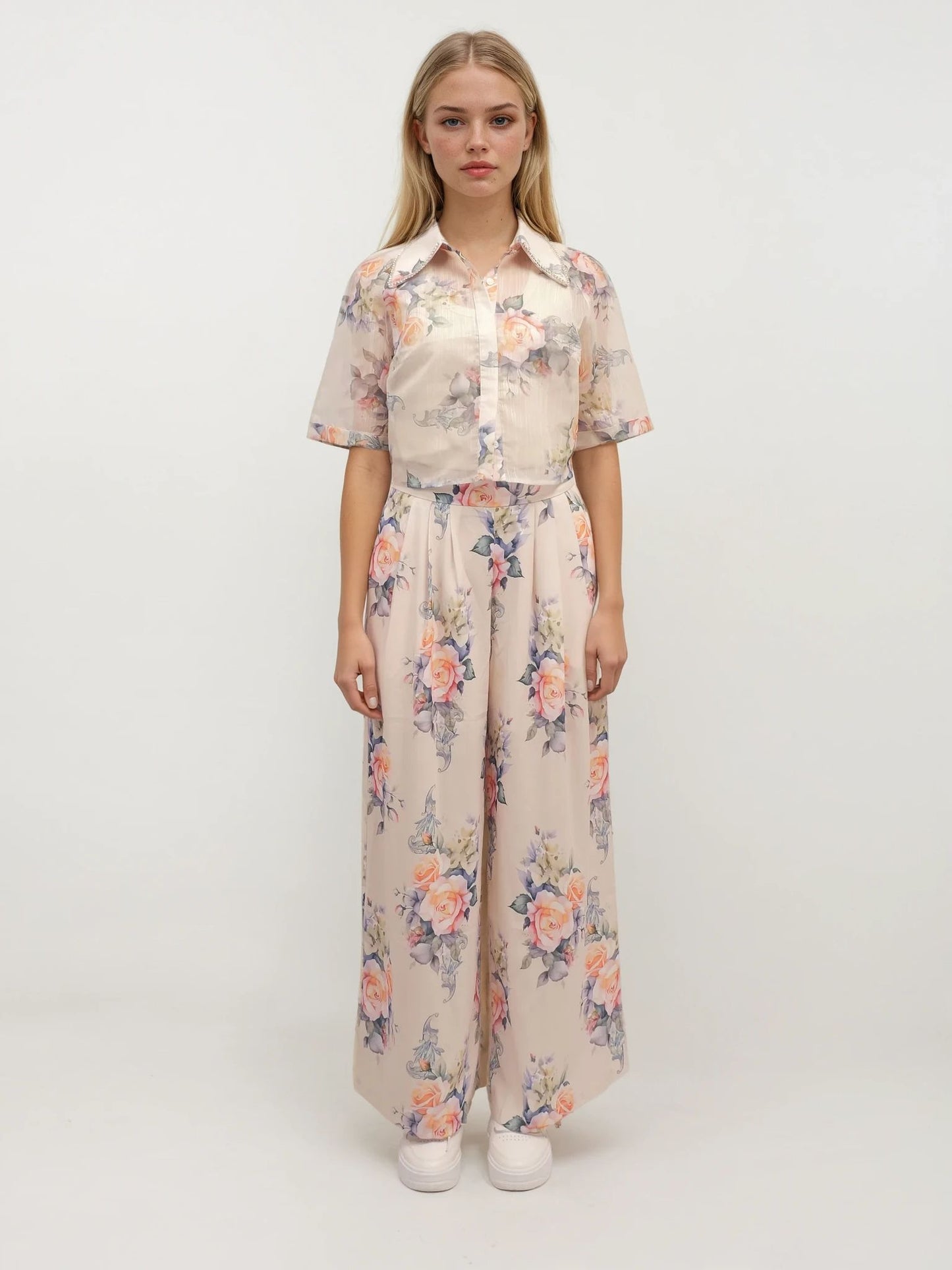 Sheer Floral Cropped Shirt – Blooming Grace – MJ2500057