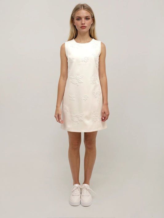 Sleeveless Embroidered Shift Dress – Ivory Grace – MJ256543
