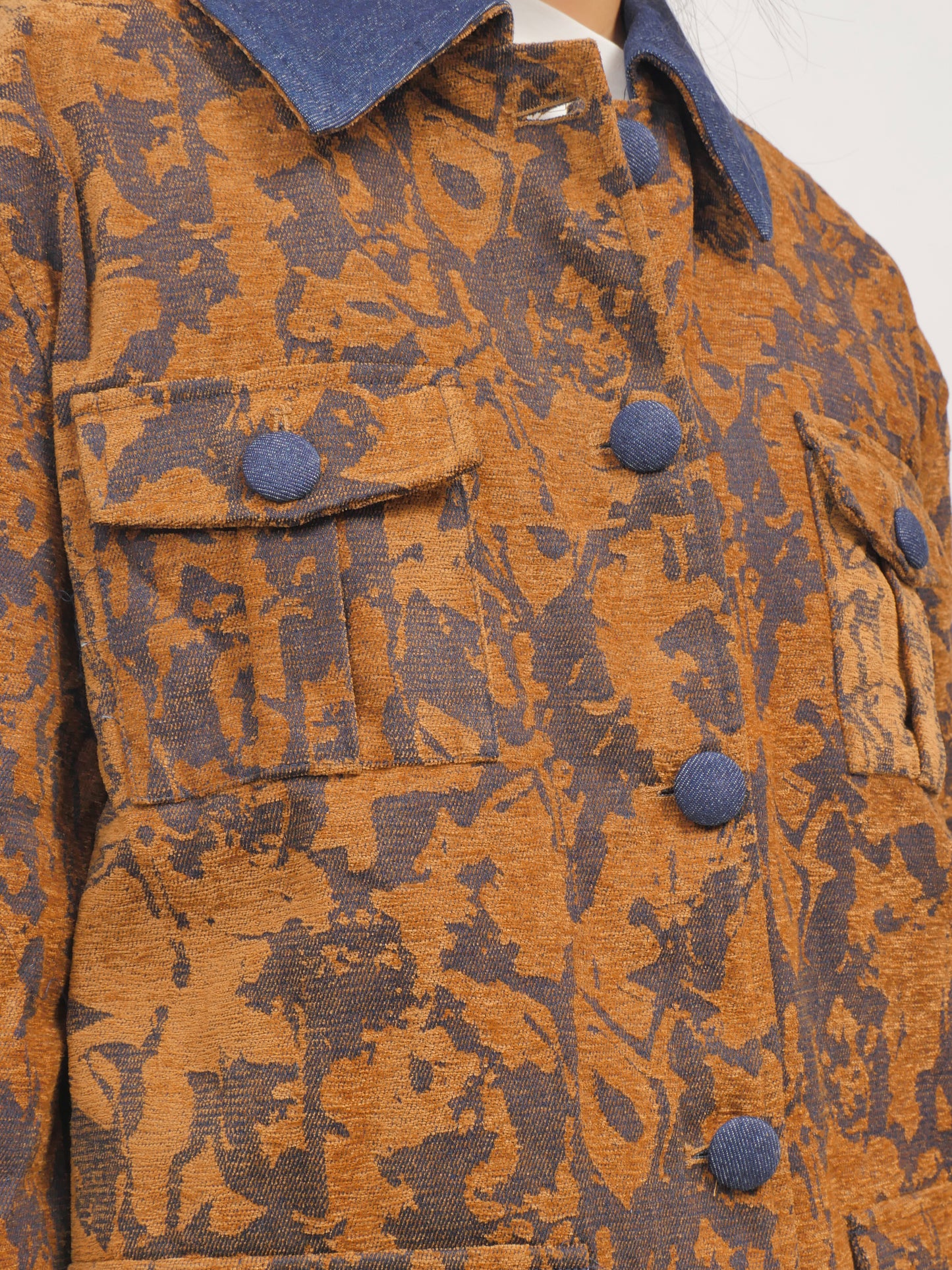 Patterned Collar Jacket – Baroque Field – MJ263668