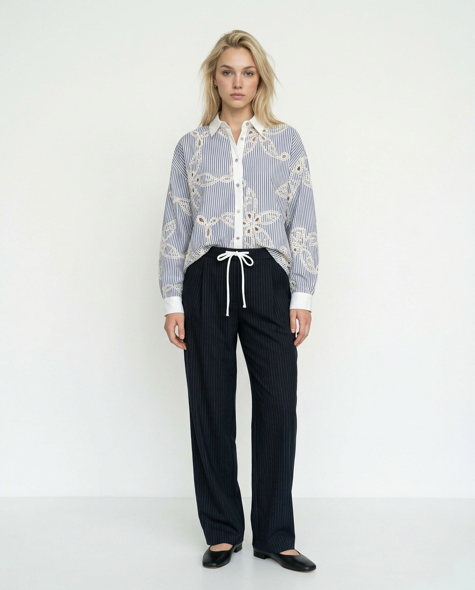 Noir Lace-Trace Shirt – Maison Ébène – MJ270697