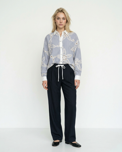 Noir Lace-Trace Shirt – Maison Ébène – MJ270697
