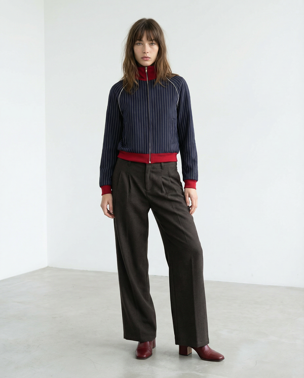 Pinstripe Contrast Top – Ligne Nocturne – MJ270411