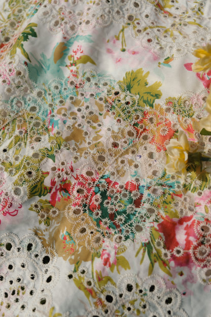 Robe Courte Ceinturée à Fleurs – Garden Reverie – MJ251368