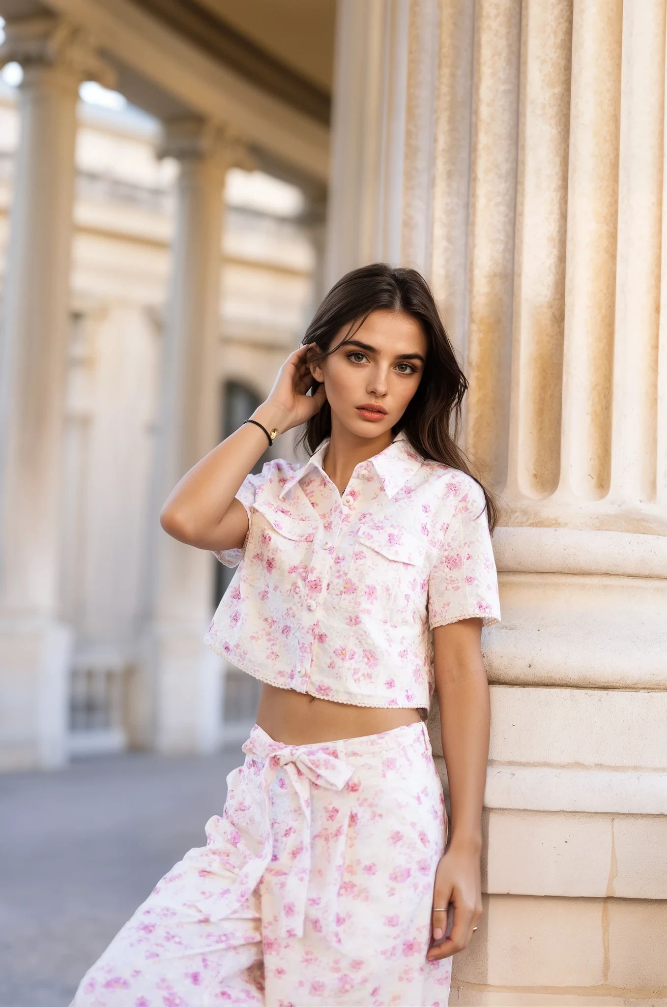 Chemise Courte Fleurie Brodée – Blossom Elegance – MJ255565