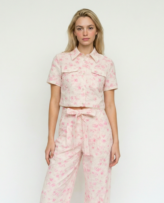 Chemise Courte Fleurie Brodée – Blossom Elegance – MJ255565