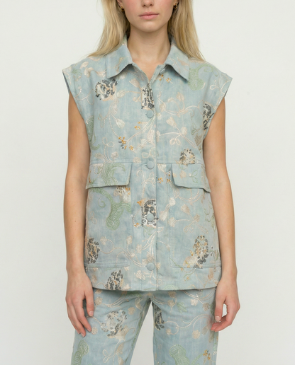 Gilet en Jean Brodé – Celestial Bloom – MJ256889